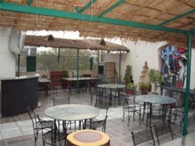 Aditya Hotel Ludhiana Bagian luar foto