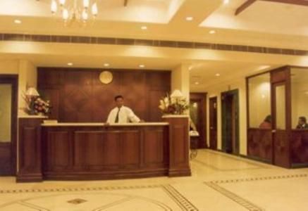 Aditya Hotel Ludhiana Bagian luar foto
